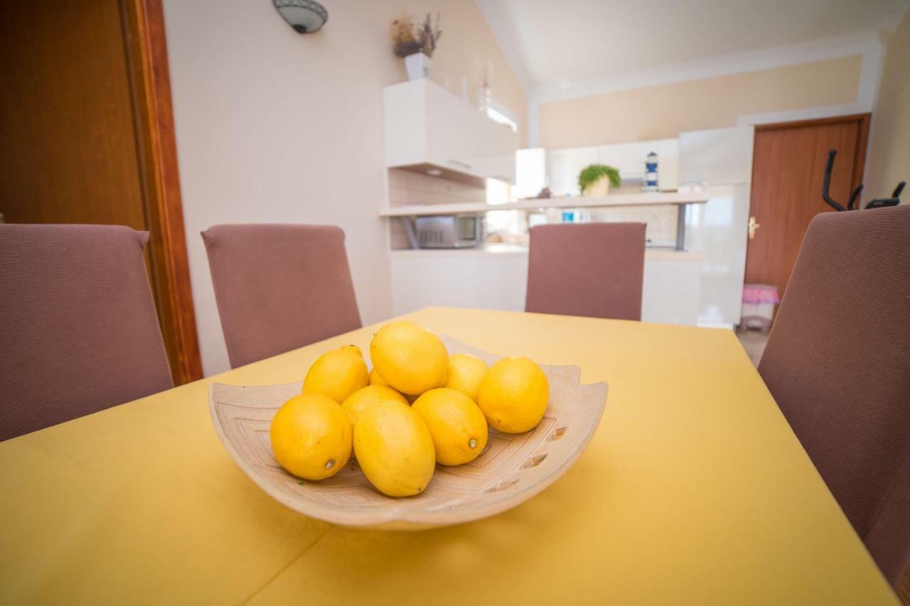Barbat na Rabu Captain'S Apartment מראה חיצוני תמונה